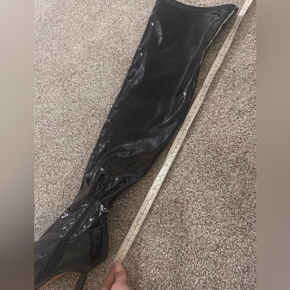 Knee high boots (patent) - Picture 4 of 4